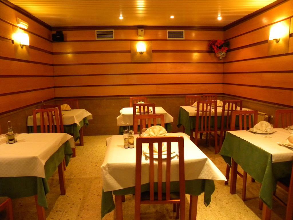 Hotel Restaurante Casa Fernando Ballota 外观 照片